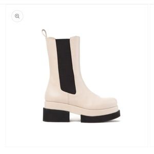 Paloma Barcelo Aimar Ivory Pull On Boot / Off White w Black / Womens Size 8